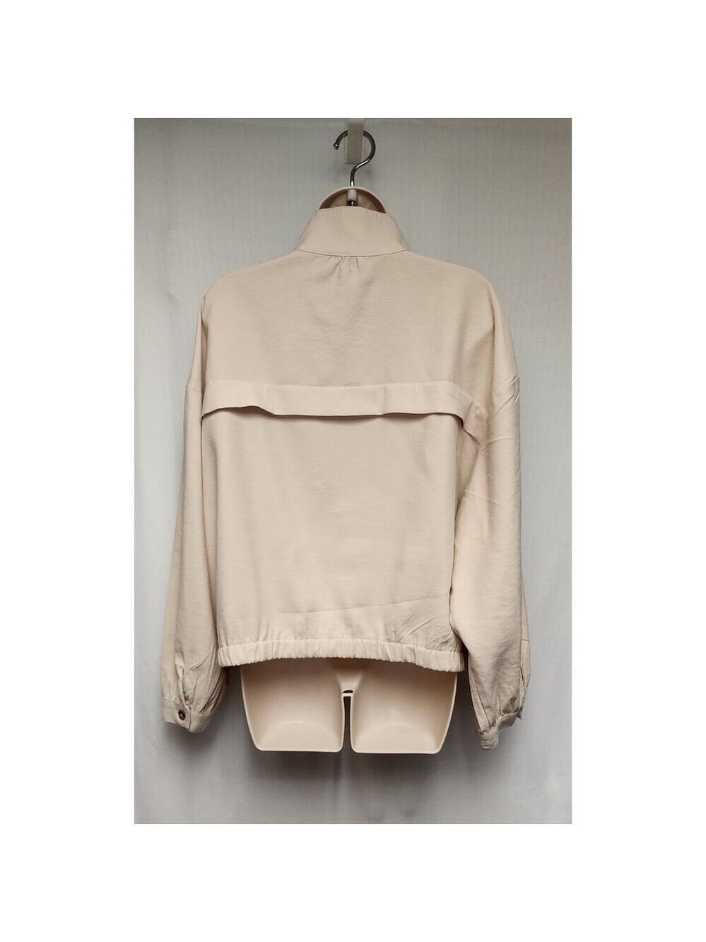 Nine West Draped Bomber Jacket
Beige Size XL - Picture 6 of 9